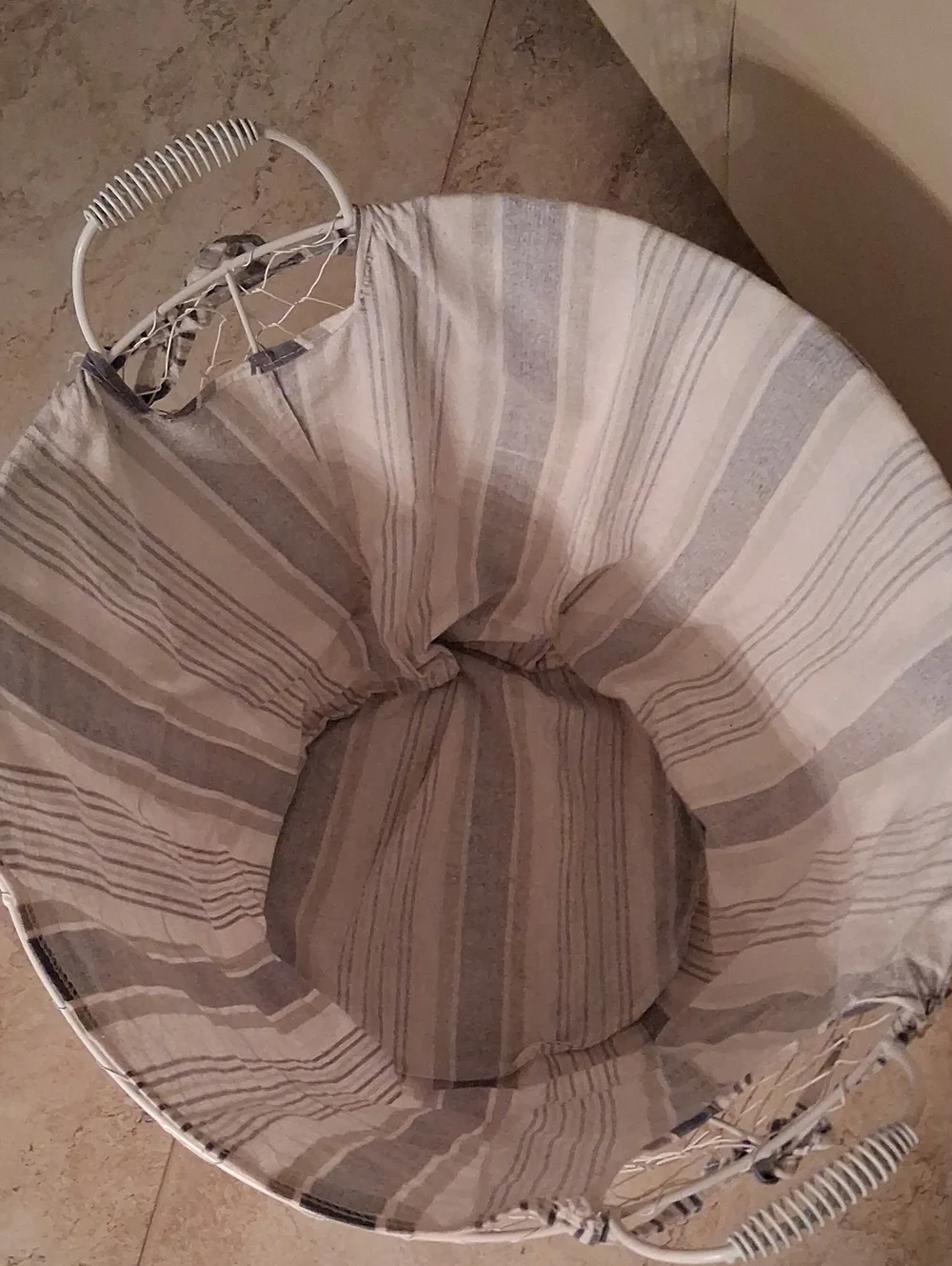 Wire Basket with Striped Fabric Liner